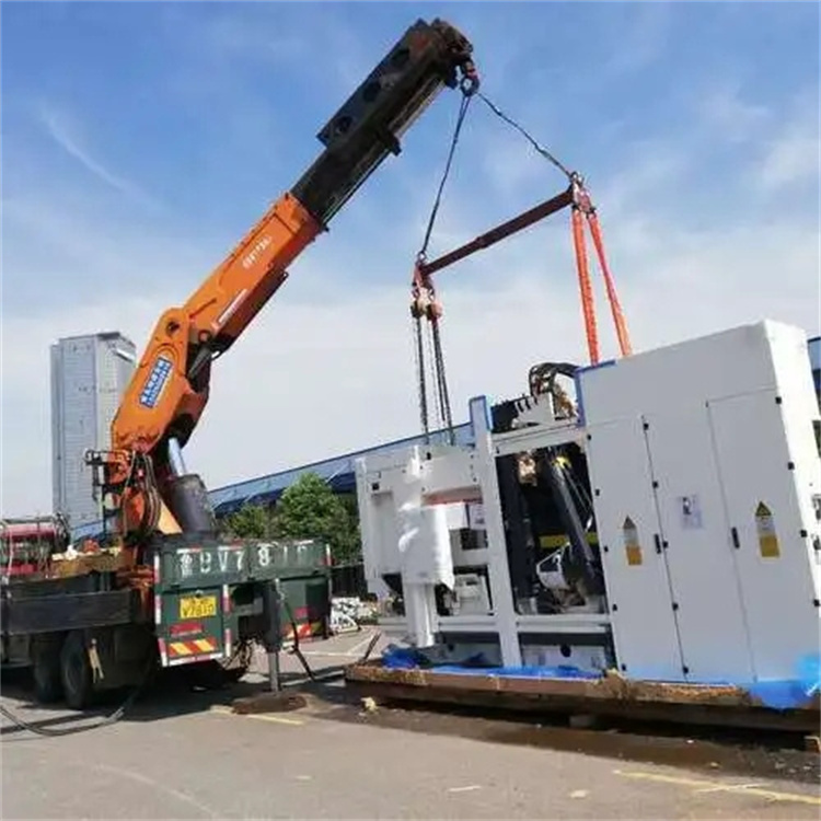 铁山港附近小吊车联系方式|8-16吨|本地及时服务